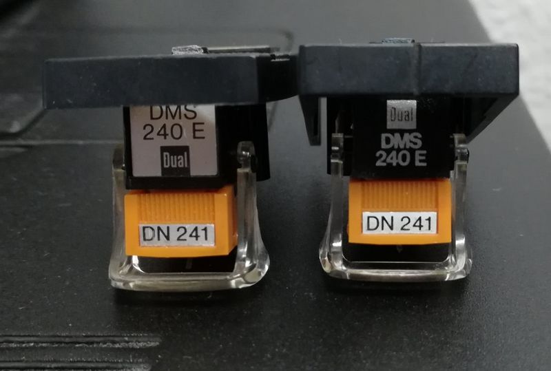 Datei:Visionmaster 2021 dms 240 vergleich.jpg