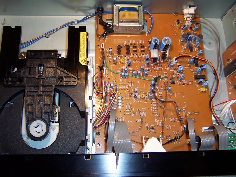 Datei:Cd5070rc offen.jpg